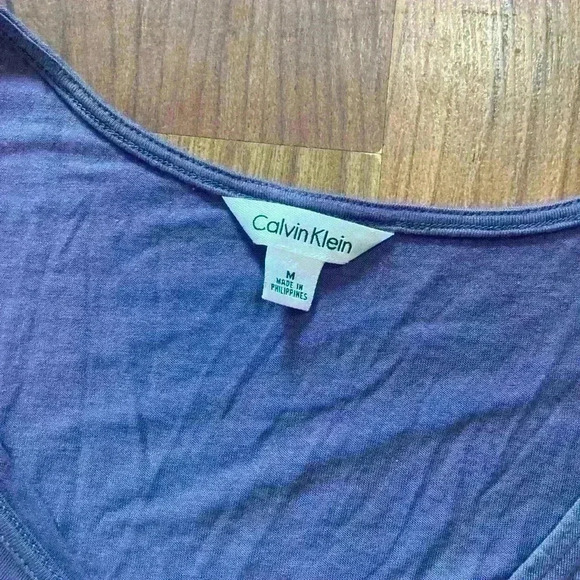 Women’s Calvin Klein medium charcoal tank - Picture 2 of 4